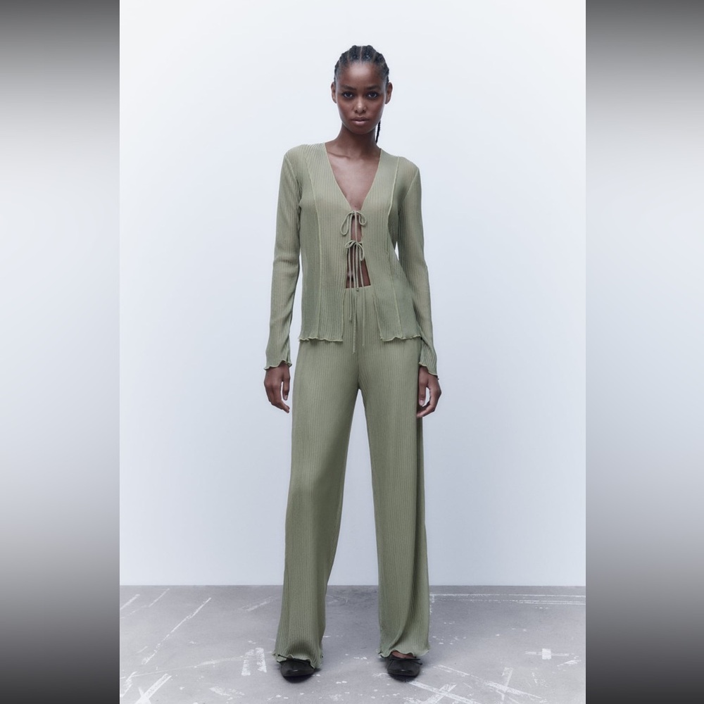Zara Pleated Set